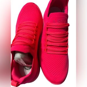 APL Techloom Breeze Sneakers